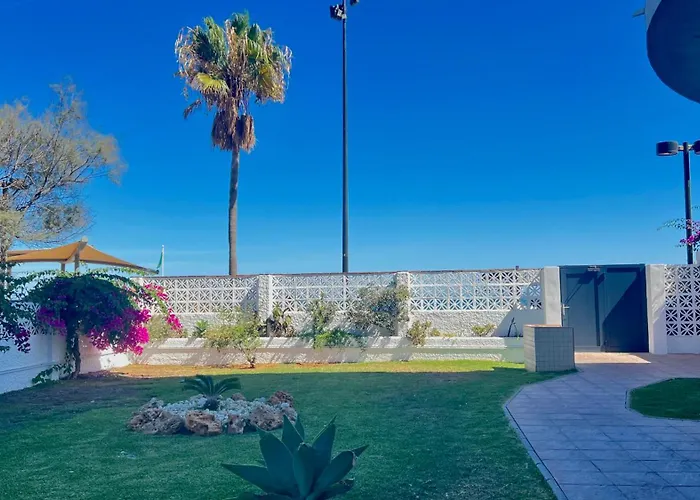 Magnifico Atico 4 Hab Frente A La Playa Con Piscinas Parking Incluido Por Keywise Apartment Fuengirola