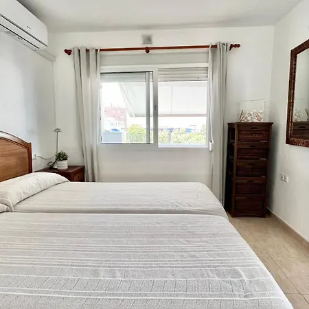 Magnifico Atico 4 Hab Frente A La Playa Con Piscinas Parking Incluido Por Keywise *