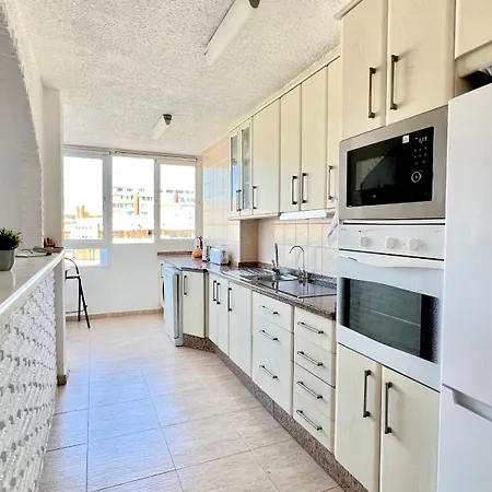 Magnifico Atico 4 Hab Frente A La Playa Con Piscinas Parking Incluido Por Keywise