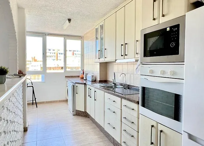 Magnifico Atico 4 Hab Frente A La Playa Con Piscinas Parking Incluido Por Keywise