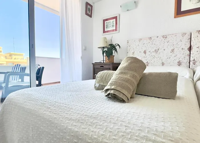 Magnifico Atico 4 Hab Frente A La Playa Con Piscinas Parking Incluido Por Keywise Apartment *