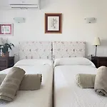 Magnifico Atico 4 Hab Frente A La Playa Con Piscinas Parking Incluido Por Keywise Fuengirola
