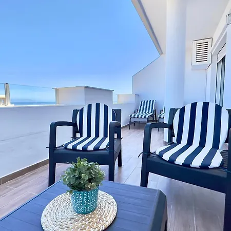 Apartament Magnifico Atico 4 Hab Frente A La Playa Con Piscinas Parking Incluido Por Keywise Fuengirola