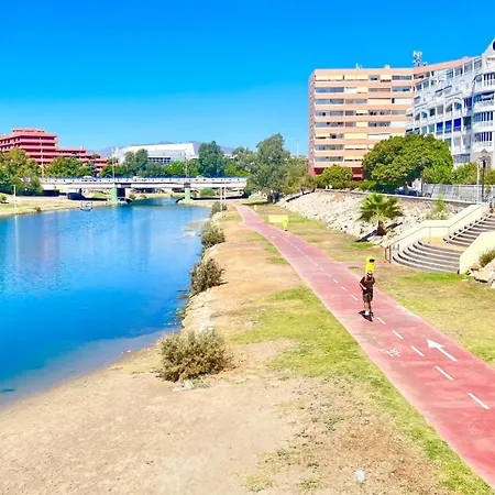 Apartament Magnifico Atico 4 Hab Frente A La Playa Con Piscinas Parking Incluido Por Keywise Fuengirola