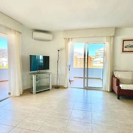 Magnifico Atico 4 Hab Frente A La Playa Con Piscinas Parking Incluido Por Keywise Apartman *